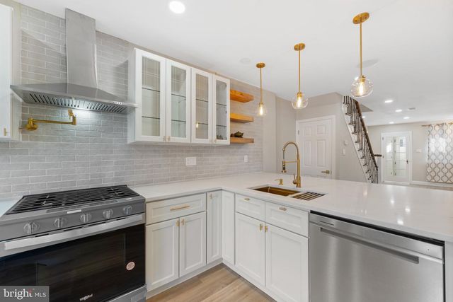 6027 WOODCREST AVE, Philadelphia, PA 19131