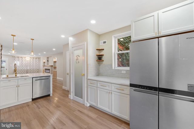 6027 WOODCREST AVE, Philadelphia, PA 19131