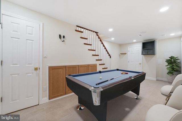 6027 WOODCREST AVE, Philadelphia, PA 19131