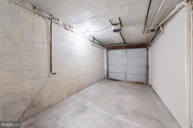 6027 WOODCREST AVE, Philadelphia, PA 19131