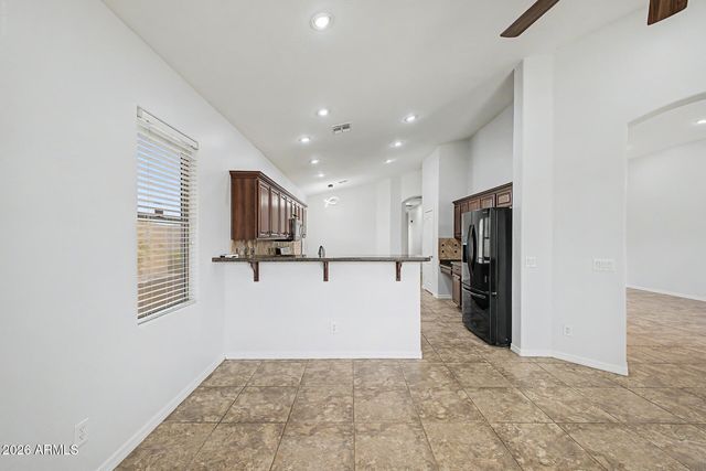 2021 E INDIGO Drive, Chandler, AZ 85286