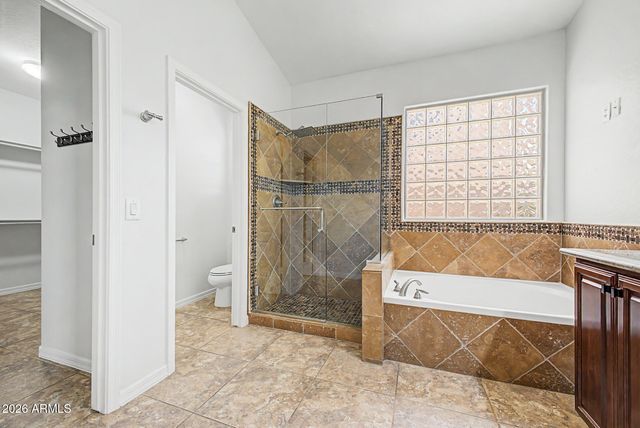 2021 E INDIGO Drive, Chandler, AZ 85286