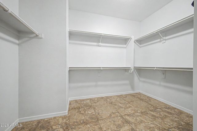 2021 E INDIGO Drive, Chandler, AZ 85286