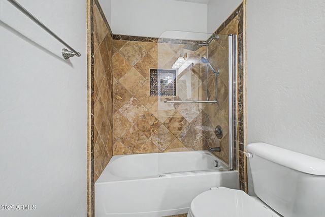 2021 E INDIGO Drive, Chandler, AZ 85286