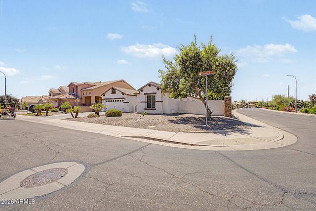 2021 E INDIGO Drive, Chandler, AZ 85286