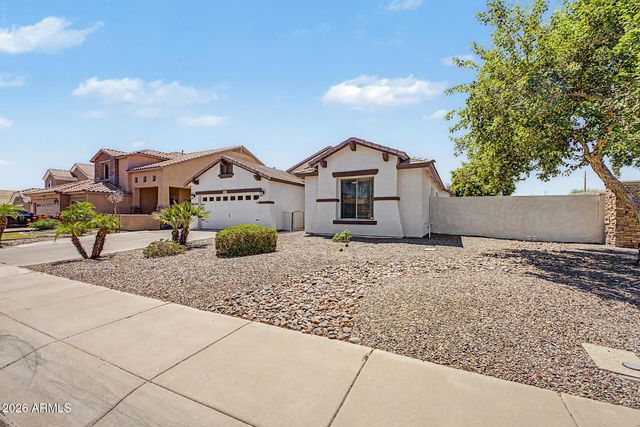 2021 E INDIGO Drive, Chandler, AZ 85286