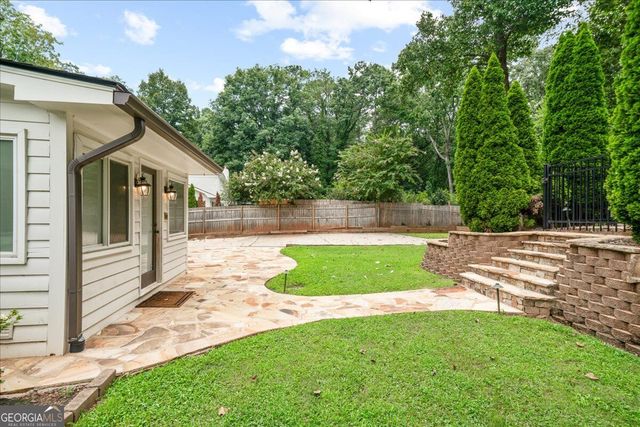 620 Spalding Drive, Sandy Springs, GA 30328