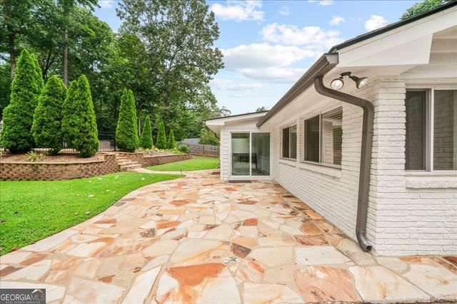 620 Spalding Drive, Sandy Springs, GA 30328