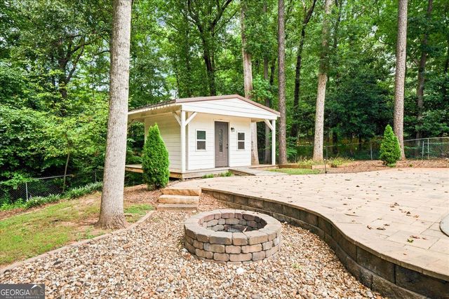 620 Spalding Drive, Sandy Springs, GA 30328