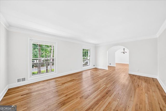 620 Spalding Drive, Sandy Springs, GA 30328