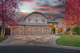 1558 E Shadow Creek Drive, Fresno, CA 93730