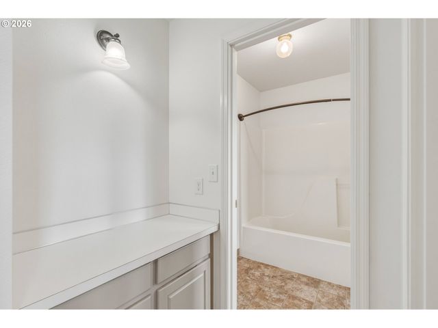 6524 Ne 130th Cir, Vancouver, WA 98686