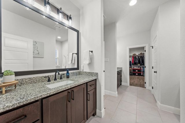 979 Inka RD, Salado, TX 76571