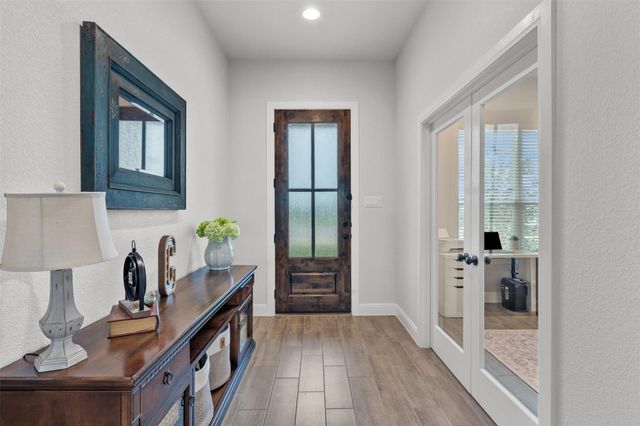 979 Inka RD, Salado, TX 76571