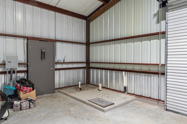 979 Inka RD, Salado, TX 76571