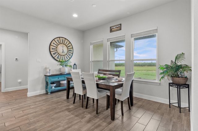 979 Inka RD, Salado, TX 76571