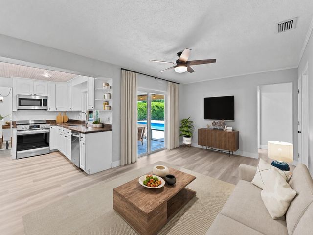 10380 NW 39TH Manor, Coral Springs, FL 33065