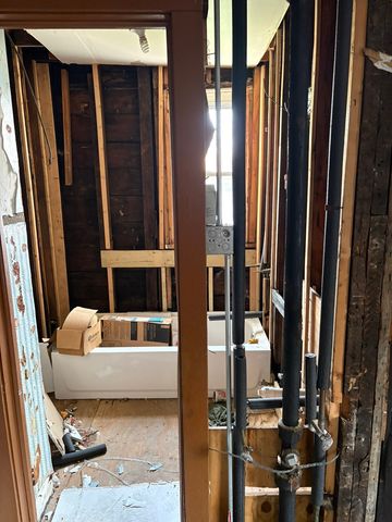 2014 W 52nd Street, Chicago, IL 60609