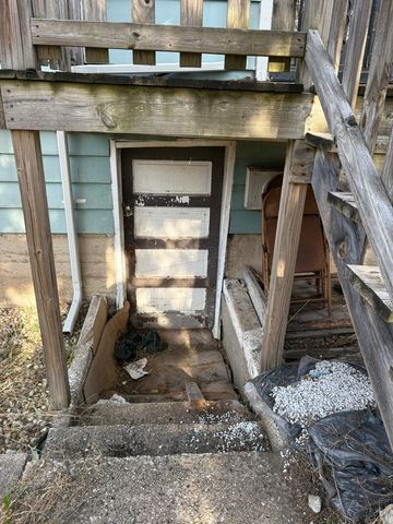 2014 W 52nd Street, Chicago, IL 60609