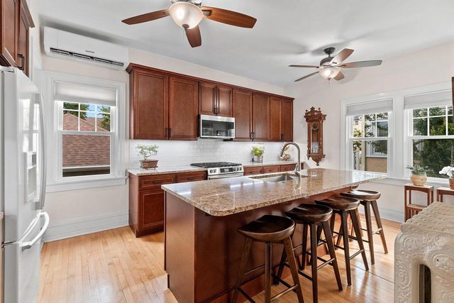 505 SPRING STREET, Green Bay, WI 54301