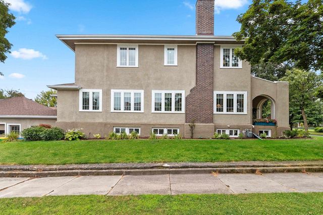 505 SPRING STREET, Green Bay, WI 54301