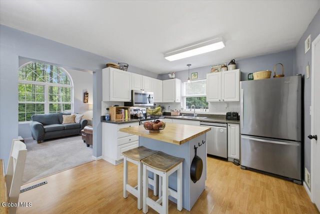 218 Meadowlark Drive, Ballston Spa, NY 12020