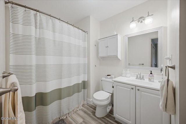 218 Meadowlark Drive, Ballston Spa, NY 12020
