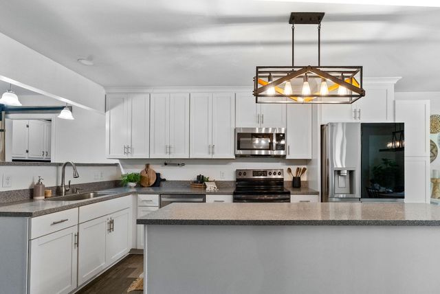 130 Bramwell Drive, Summerville, SC 29485