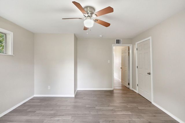 5851 Southtown Street, Houston, TX 77033