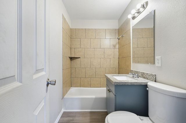 5851 Southtown Street, Houston, TX 77033