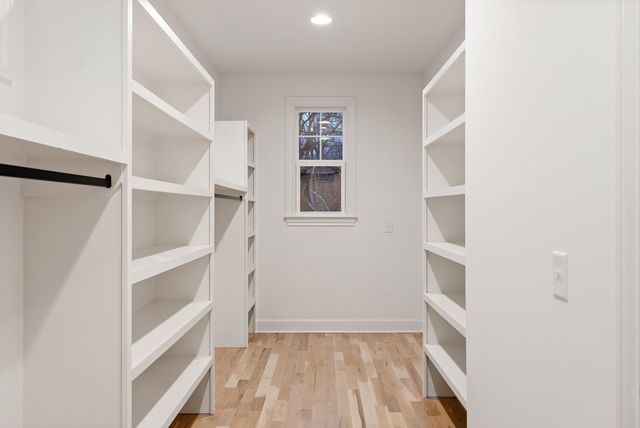 1715 Litton Ave A, Nashville, TN 37216