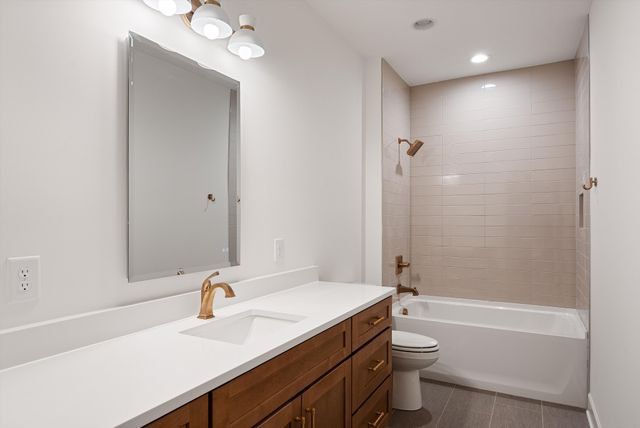 1715 Litton Ave A, Nashville, TN 37216