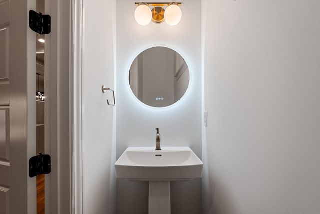 1715 Litton Ave A, Nashville, TN 37216