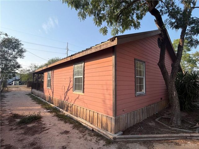 321 S Nicholson Avenue, Mission, TX 78572