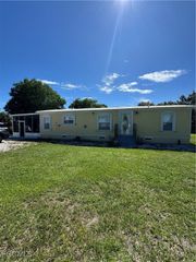 803 Allen RD, Clewiston, FL 33440