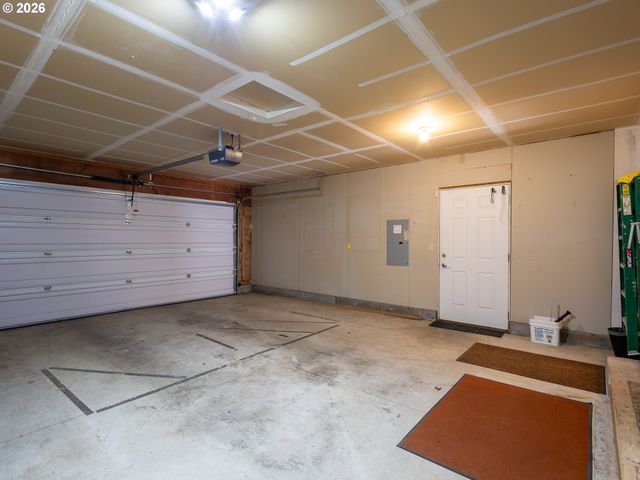 14703 Nw 7TH Pl, Vancouver, WA 98685