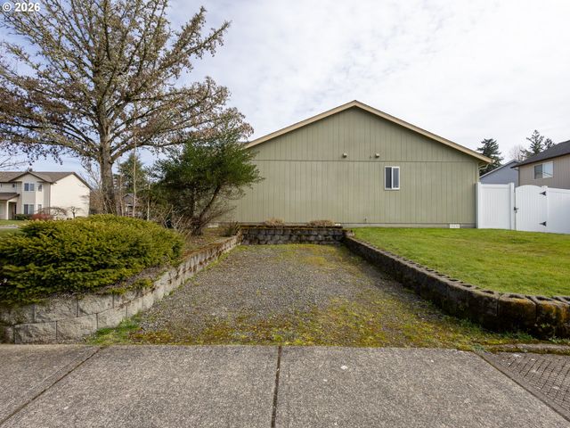 14703 Nw 7TH Pl, Vancouver, WA 98685