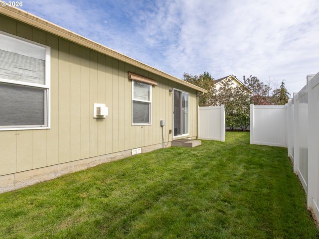 14703 Nw 7TH Pl, Vancouver, WA 98685