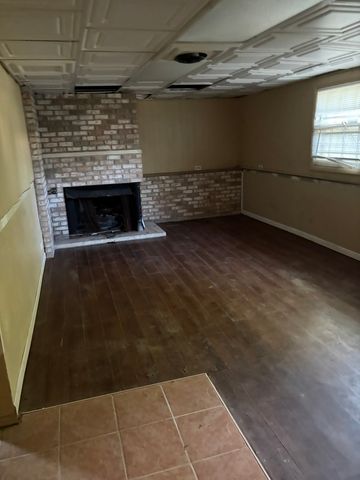 17101 Locust Drive, Hazel Crest, IL 60429