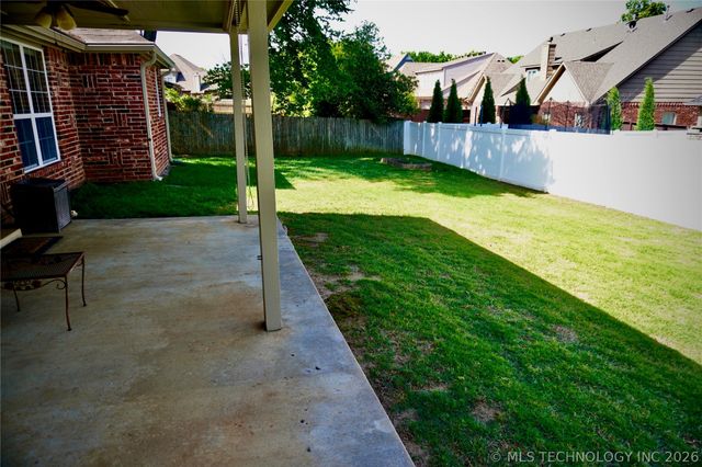 7404 E Forest Ridge Boulevard, Broken Arrow, OK 74014