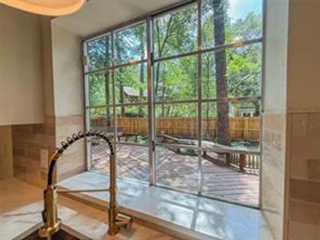 150 Rushwing Place, The Woodlands, TX 77381