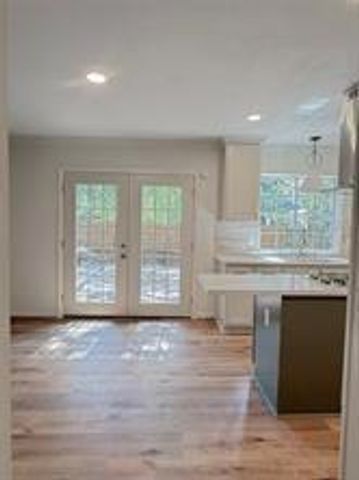 150 Rushwing Place, The Woodlands, TX 77381