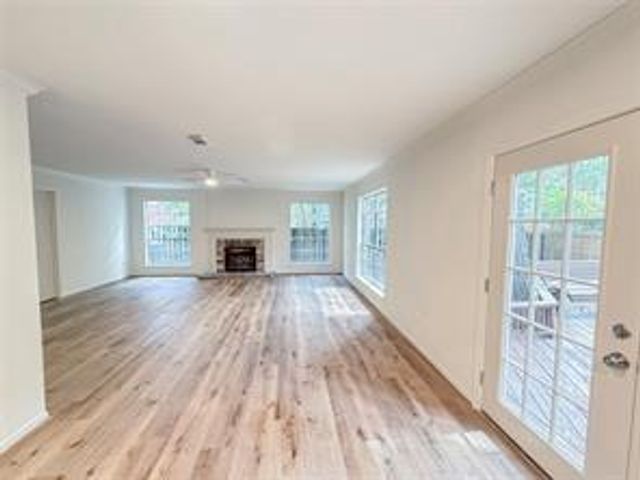 150 Rushwing Place, The Woodlands, TX 77381