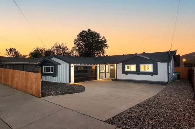 6548 Bantam Lake Circle, San Diego, CA 92119