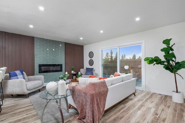 6548 Bantam Lake Circle, San Diego, CA 92119