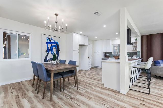 6548 Bantam Lake Circle, San Diego, CA 92119