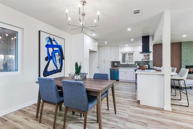 6548 Bantam Lake Circle, San Diego, CA 92119