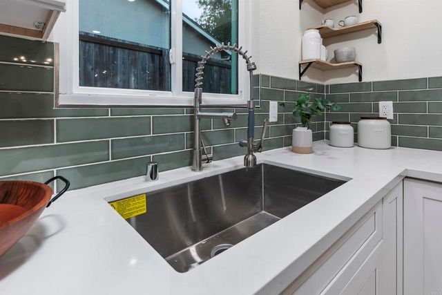 6548 Bantam Lake Circle, San Diego, CA 92119