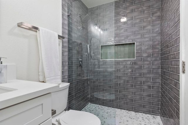 6548 Bantam Lake Circle, San Diego, CA 92119