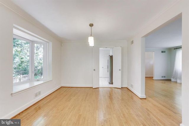 5911 OSCEOLA RD, Bethesda, MD 20816